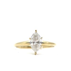0.90 Carat Diamond yellow Gold 18k Marquise Ring